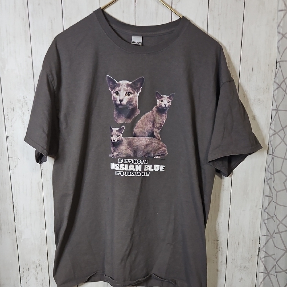 Russian Blue Cat T-shirtsize XL